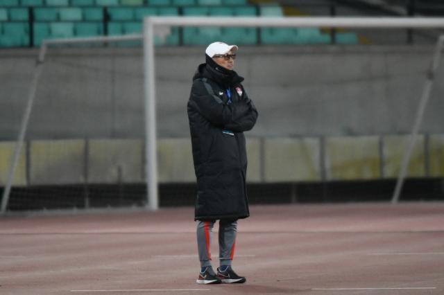 九游娱乐官方-重庆队命运如何本周见分晓 张外龙劝说球员进赛区