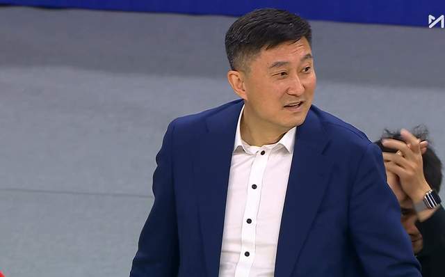 九游娱乐官网-广东队冲前4，崔永熙吐槽，萨林杰复出，黄明依或走人，杜锋真难