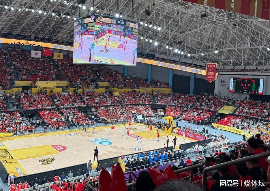 九游娱乐官网-CBA：广厦拒绝被横扫+保留卫冕希望，胡金秋半场狂砍22分